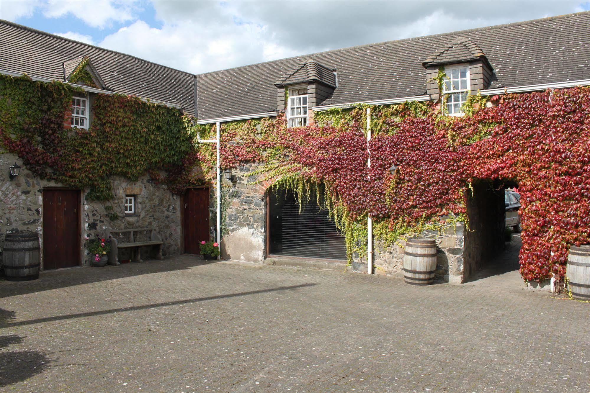 Clenaghans Hotel Moira  Exterior photo