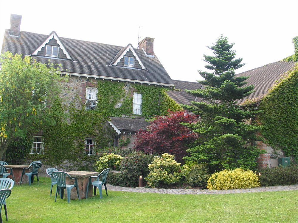 Clenaghans Hotel Moira  Exterior photo